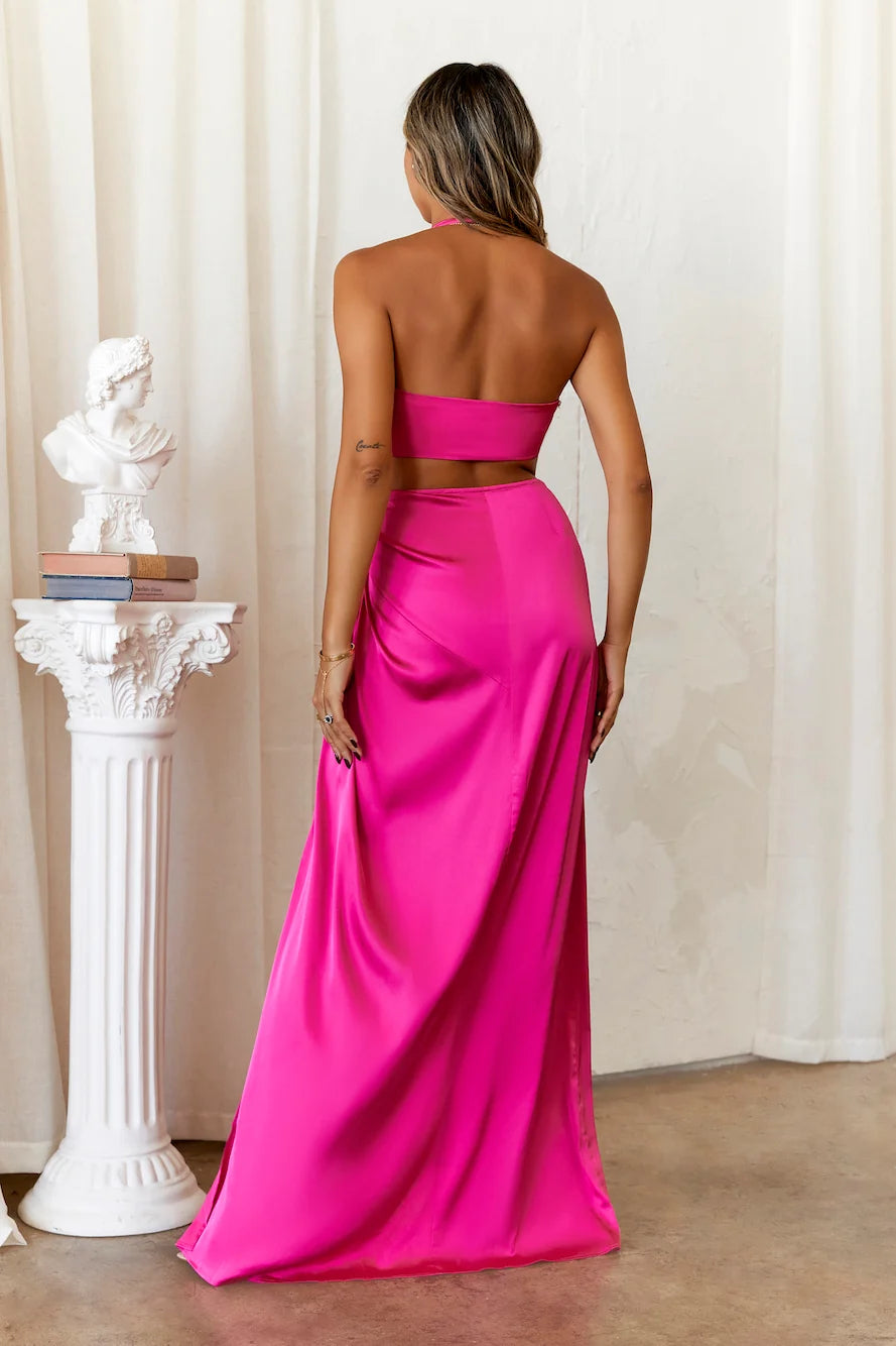HELLO MOLLY Make Them Stop and Stare Maxi Dress Black