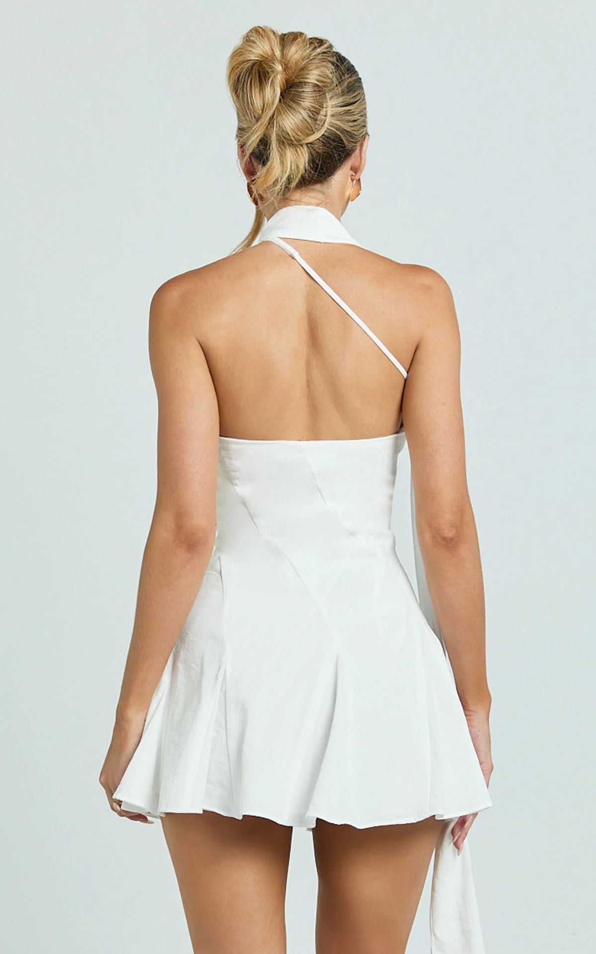 Dottie Mini Dress - Scarf Halter Neck Hardware Detail Panelled Fit And Flare Dress in White