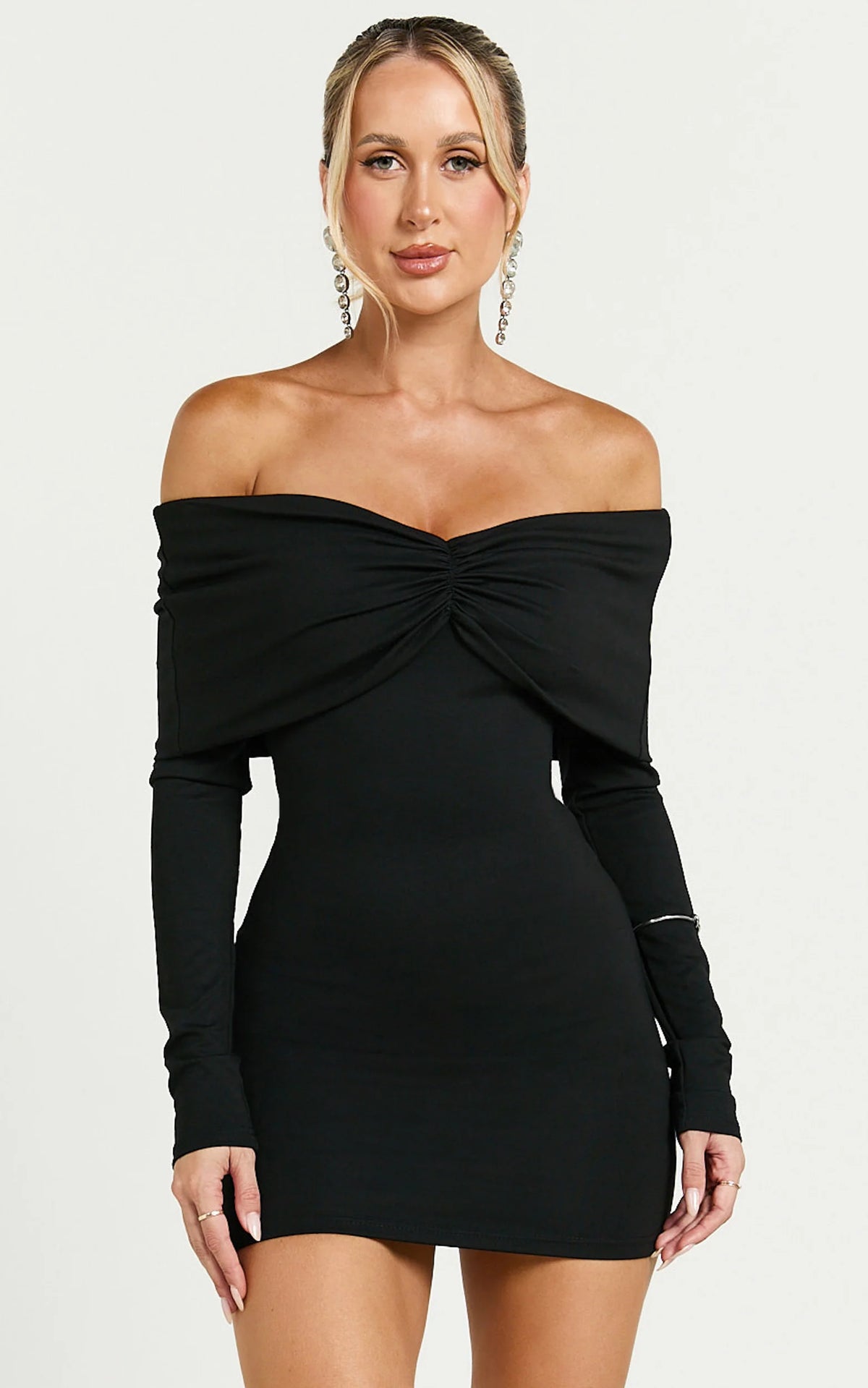 Rani Mini Dress - Off Shoulder Long Sleeve Bodycon Dress in Wine