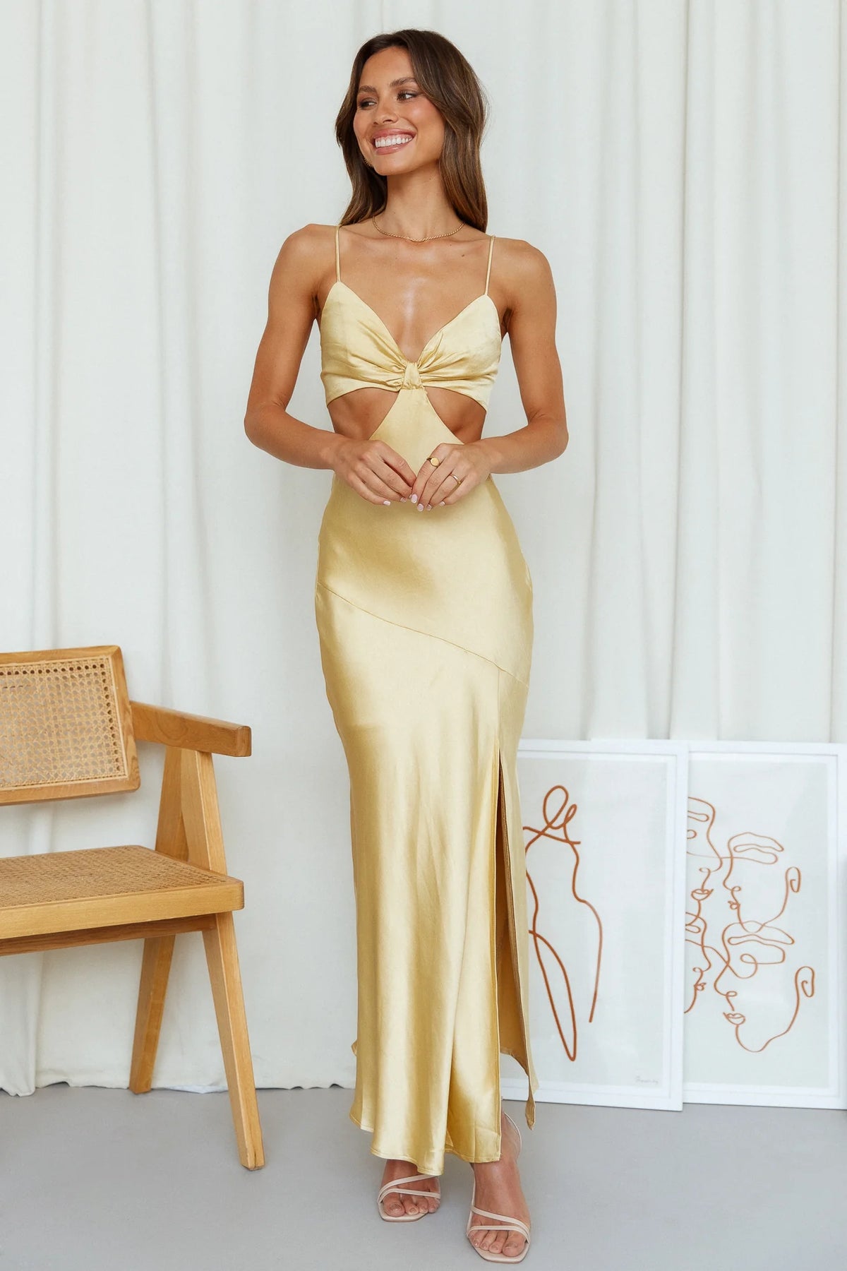 Smile For The Camera Midi Dress Green