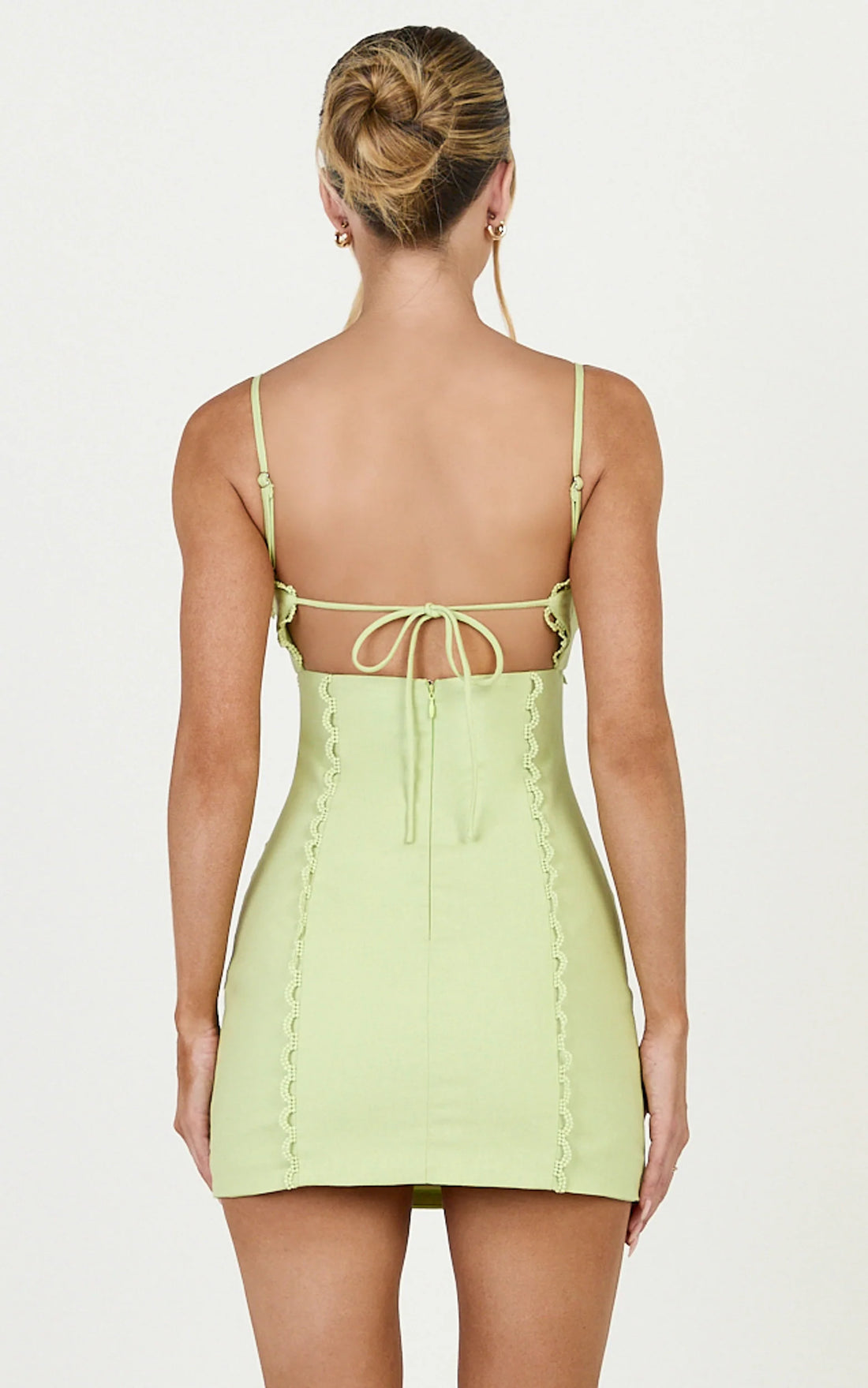 Gigi Mini Linen Blend Dress - Sweetheart Tie Back Scallop Detail Dress in Pastel Green