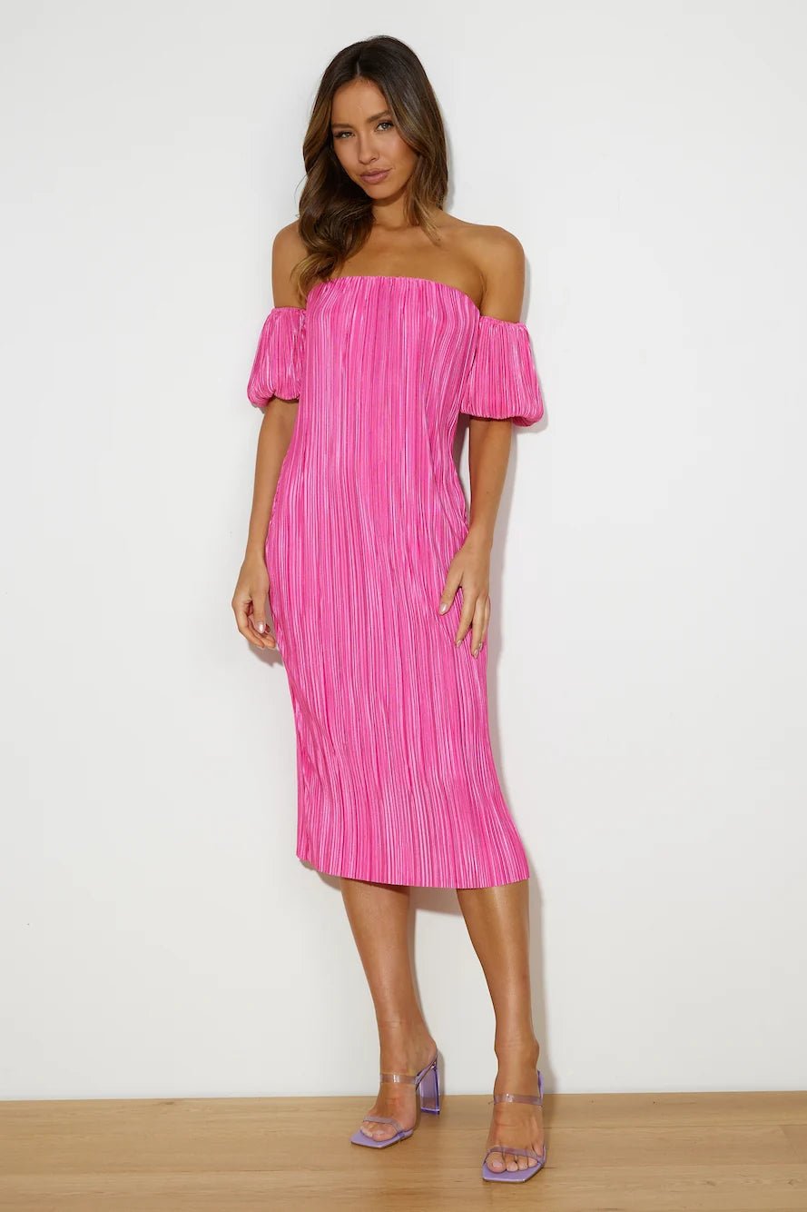 Give Me Plisse Midi Dress Olive