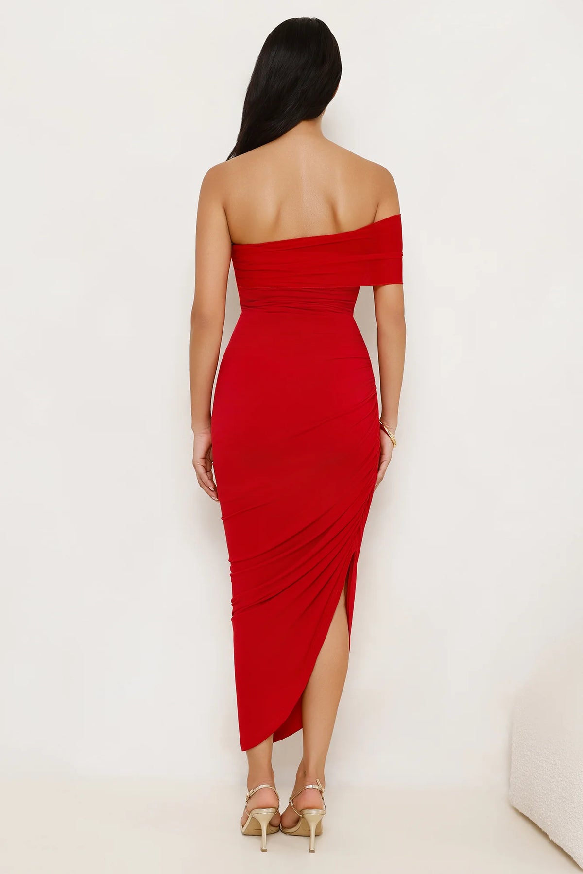 Plum Temptation Off Shoulder Midi Dress Black