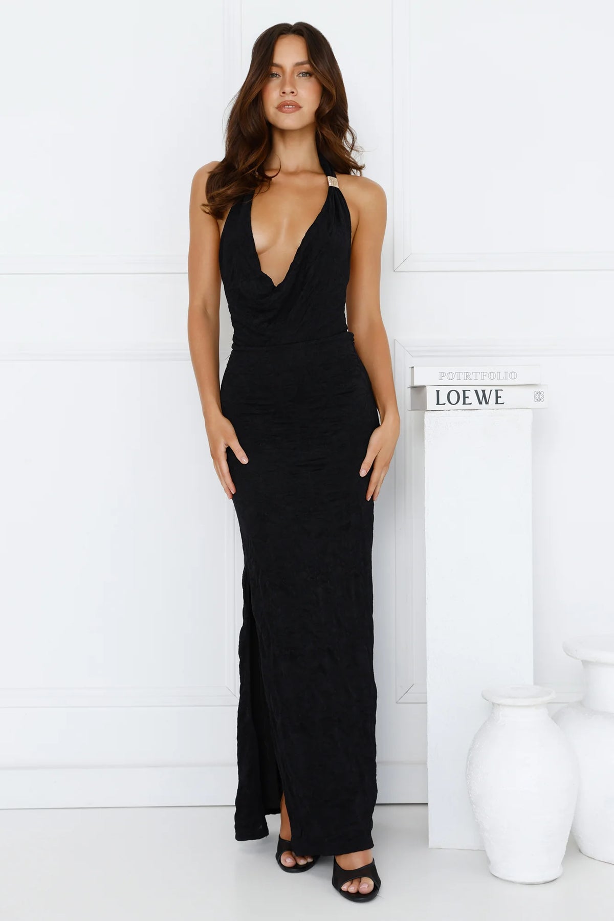 Éclat Affair Halter Maxi Dress Beige