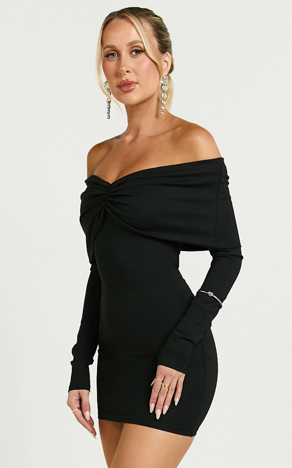 Rani Mini Dress - Off Shoulder Long Sleeve Bodycon Dress in Wine